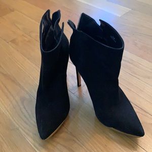 Black high heel boots, great condition!